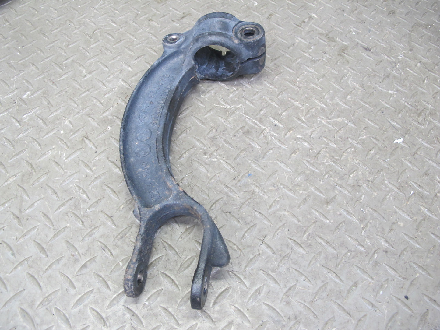 2015-2018 Porsche Macan Front Right Lower Control Arm Fork Set of 2