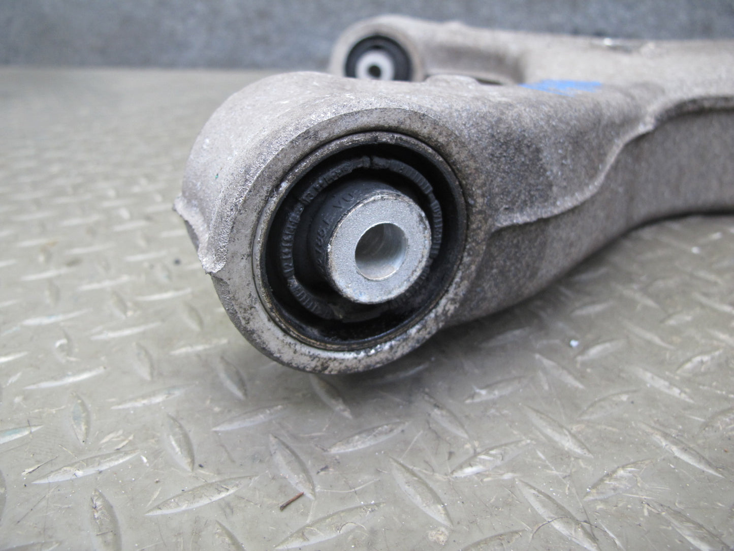 2015-2018 Porsche Macan Rear Left Upper & Lower Control Arm Set of 2