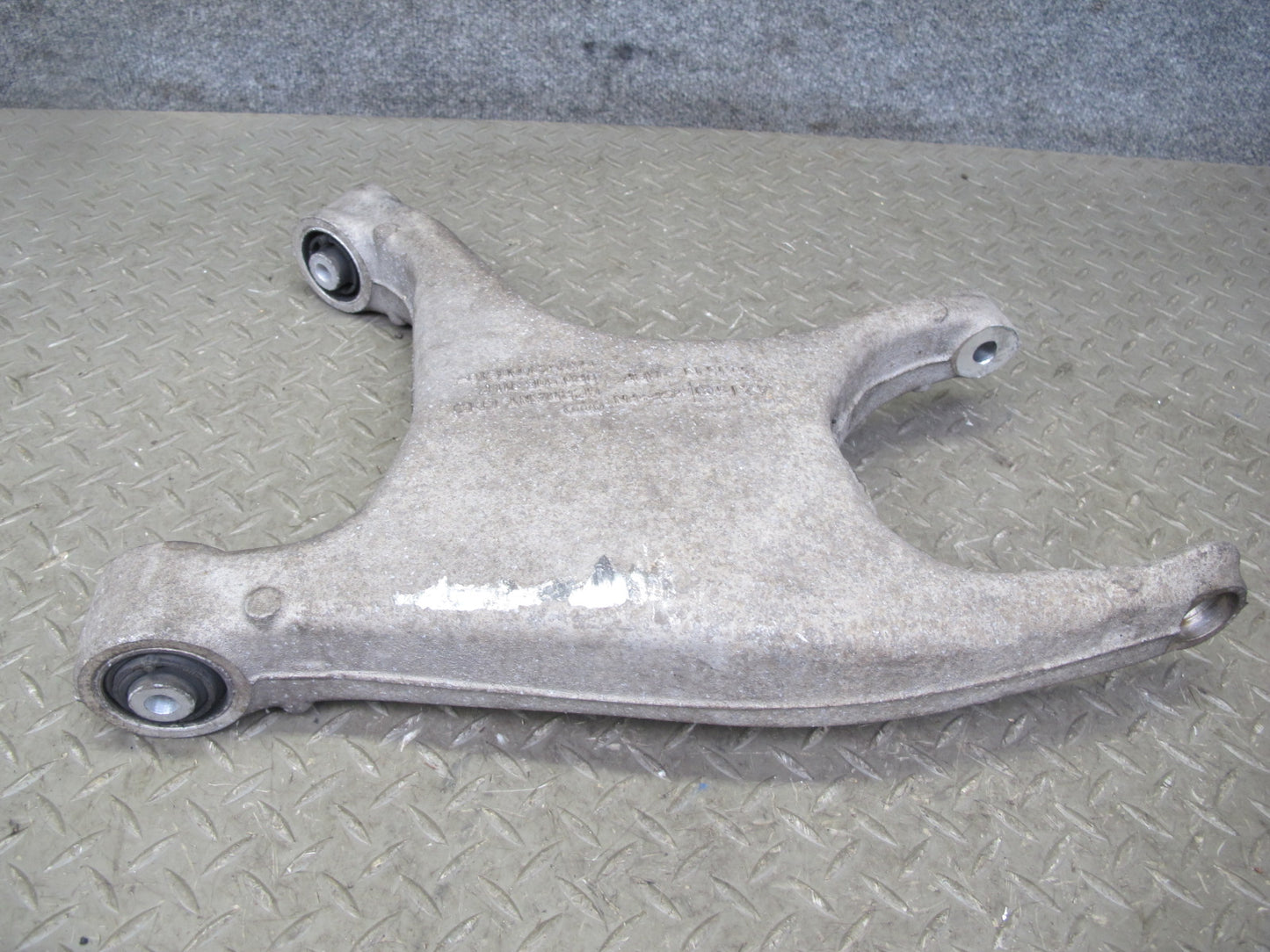2015-2018 Porsche Macan Rear Left Upper & Lower Control Arm Set of 2