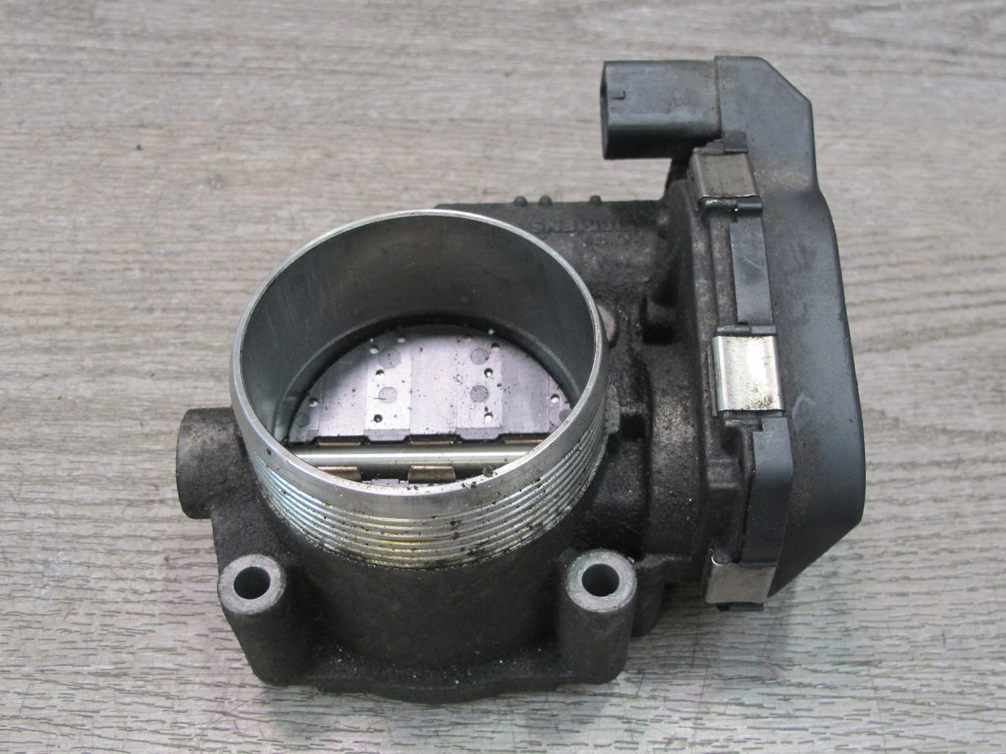 2008-2014 BMW E71 E72 X6 X6M 4.4L Engine Throttle Body 7555944