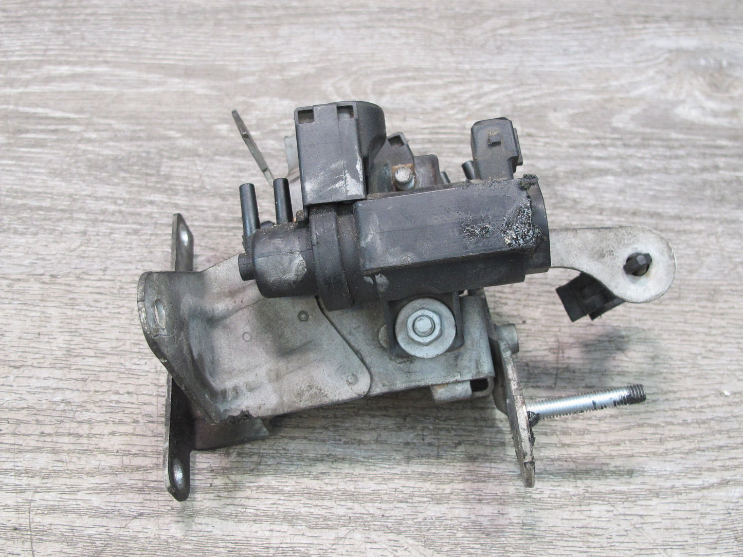 2010-2014 BMW E71 X6M Turbo Boost Pressure Solenoid Valve Set of 2