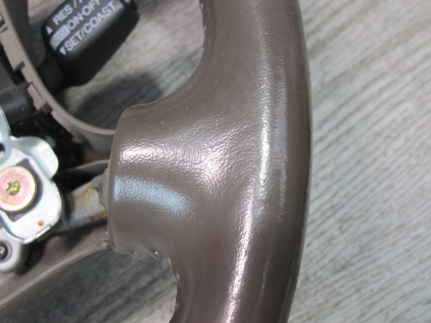 97-98 Lexus JZZ31L SC400 SC300 Leather Steering w Cruise Switch Brown OEM