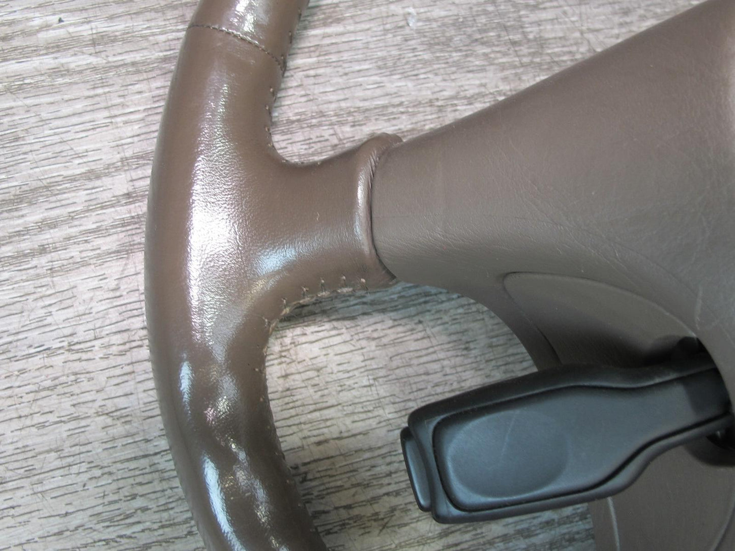 97-98 Lexus JZZ31L SC400 SC300 Leather Steering w Cruise Switch Brown OEM