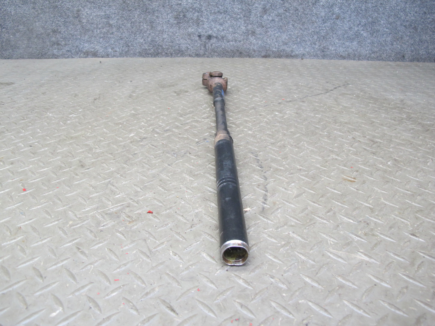 07-10 Saturn SKY Solstice Steering Column Intermediate U Joint Shaft OEM