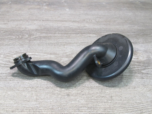 2010-2014 BMW E71 X6M Engine Motor Oil Filler Neck 7588548