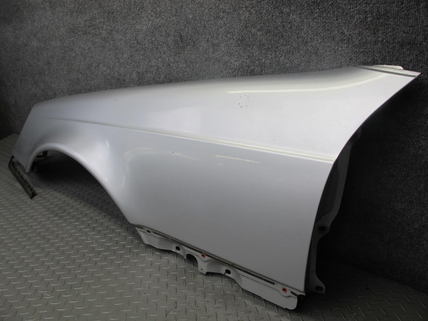 96-99 Mercedes W140 C140 Cl-class Coupe Front Left Fender Shell Panel Cover OEM