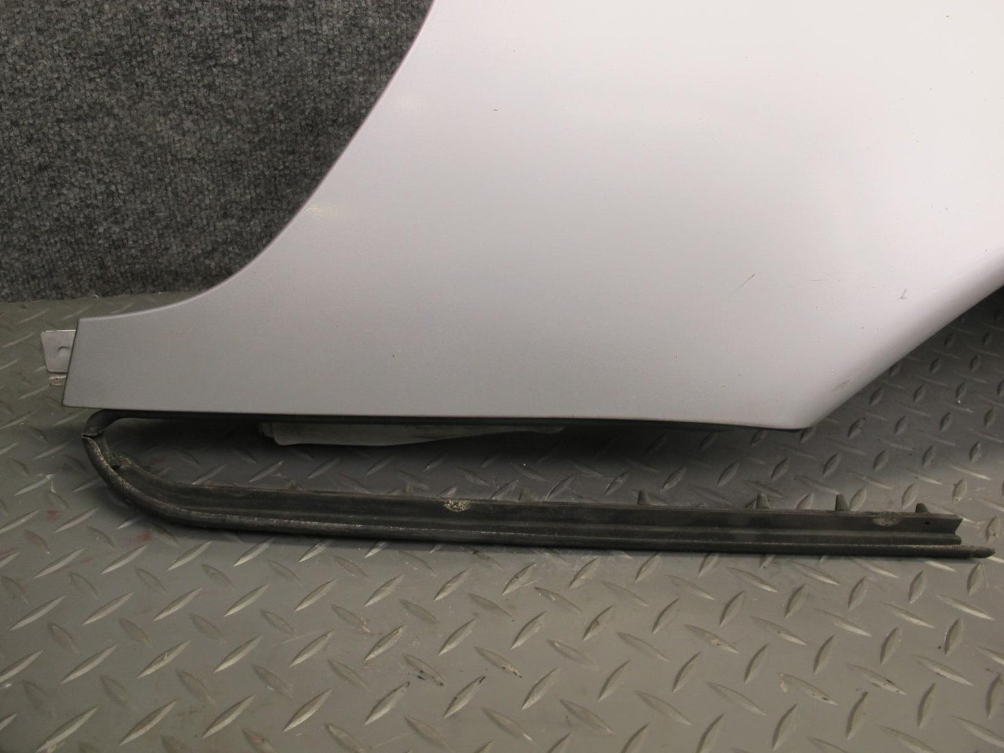 96-99 Mercedes W140 C140 Cl-class Coupe Front Left Fender Shell Panel Cover OEM