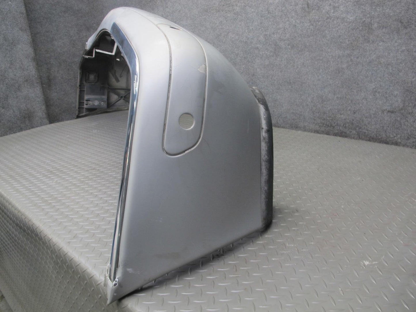 96-99 Mercedes W140 C140 CL Coupe Front Bumper Cover Silver Damaged