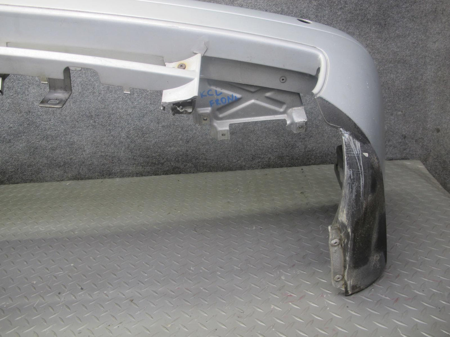 96-99 Mercedes W140 C140 CL Coupe Front Bumper Cover Silver Damaged