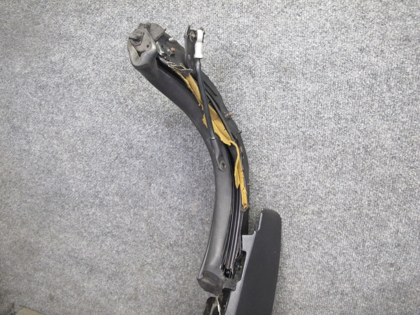 07-10 Saturn SKY Convertible Folding TOP Roof Front Frame Support Panel OEM