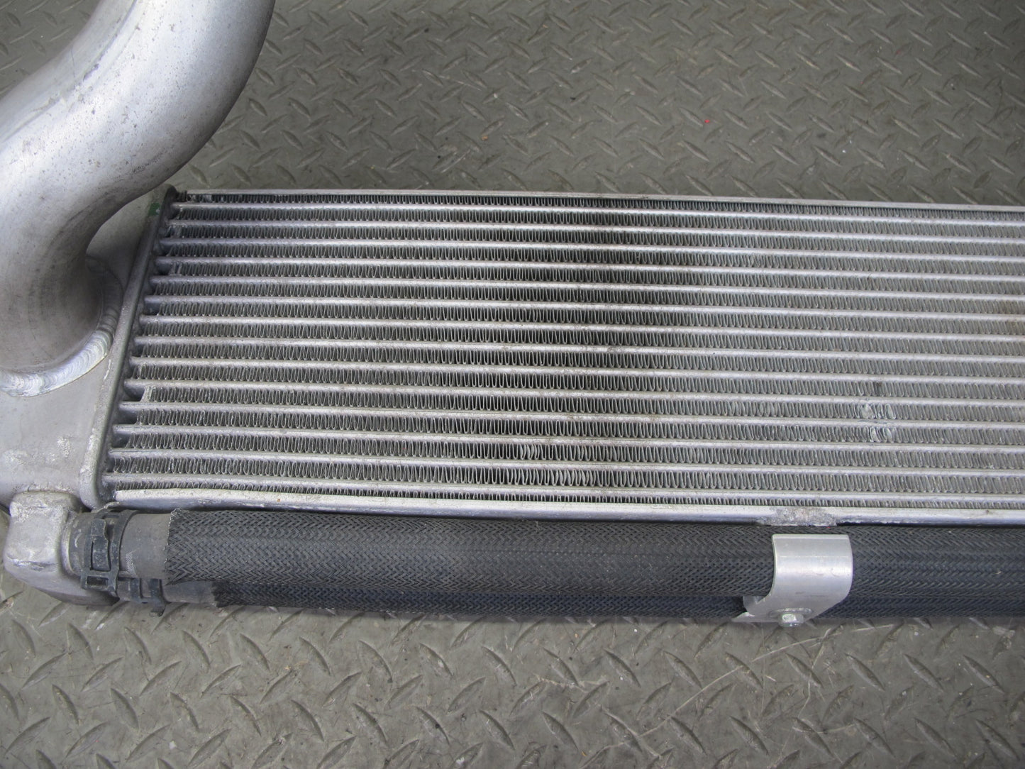 07-10 Saturn SKY Pontiac Solstice 2.0L Turbo Air Intercooler 88K 25820725 OEM