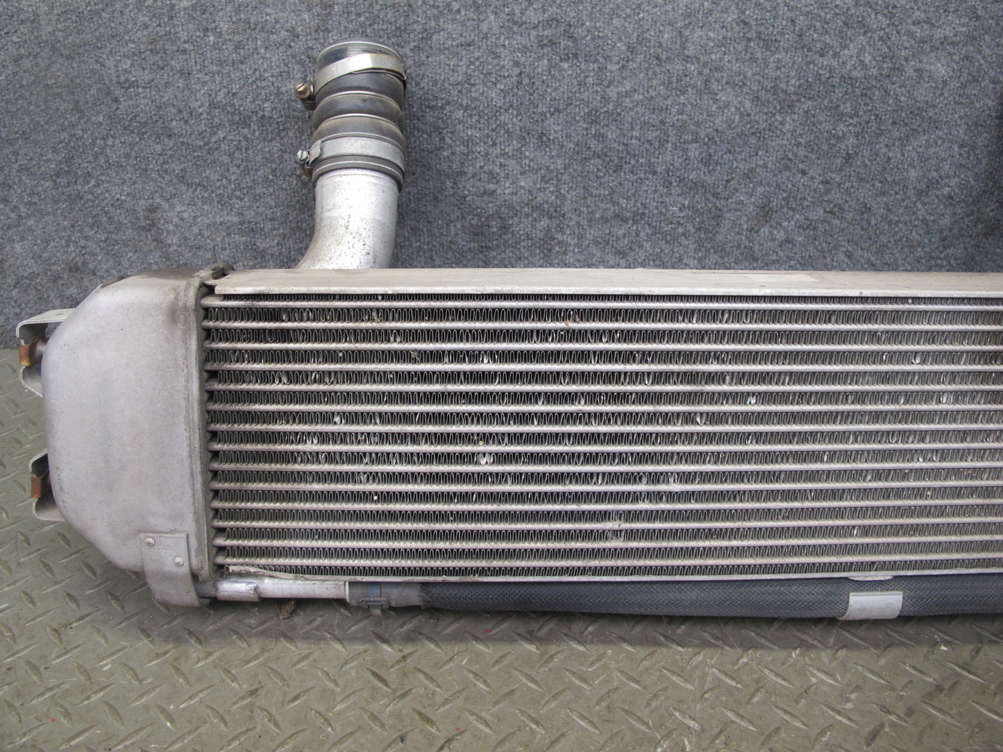 07-10 Saturn SKY Pontiac Solstice 2.0L Turbo Air Intercooler 88K 25820725 OEM