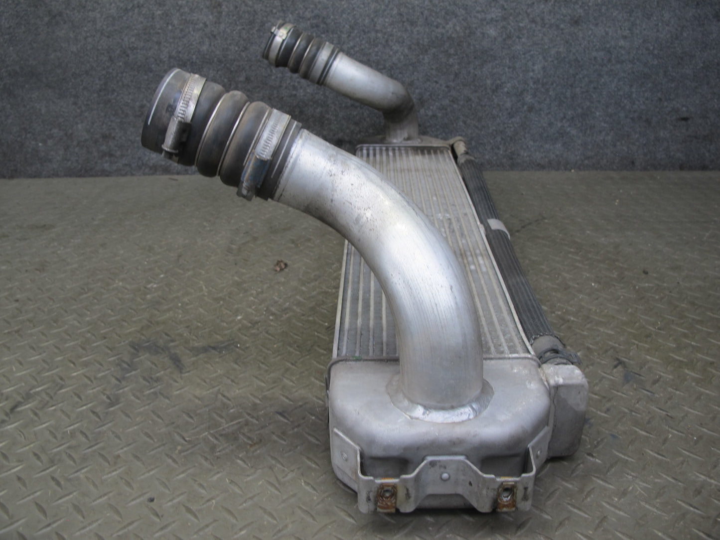 07-10 Saturn SKY Pontiac Solstice 2.0L Turbo Air Intercooler 88K 25820725 OEM