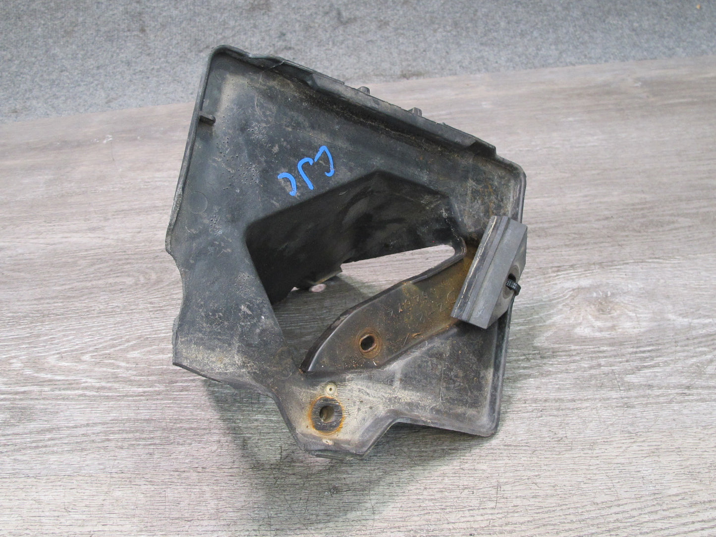 84-96 Chevrolet Corvette C4 Battery Tray Support Holder 14064574 OEM