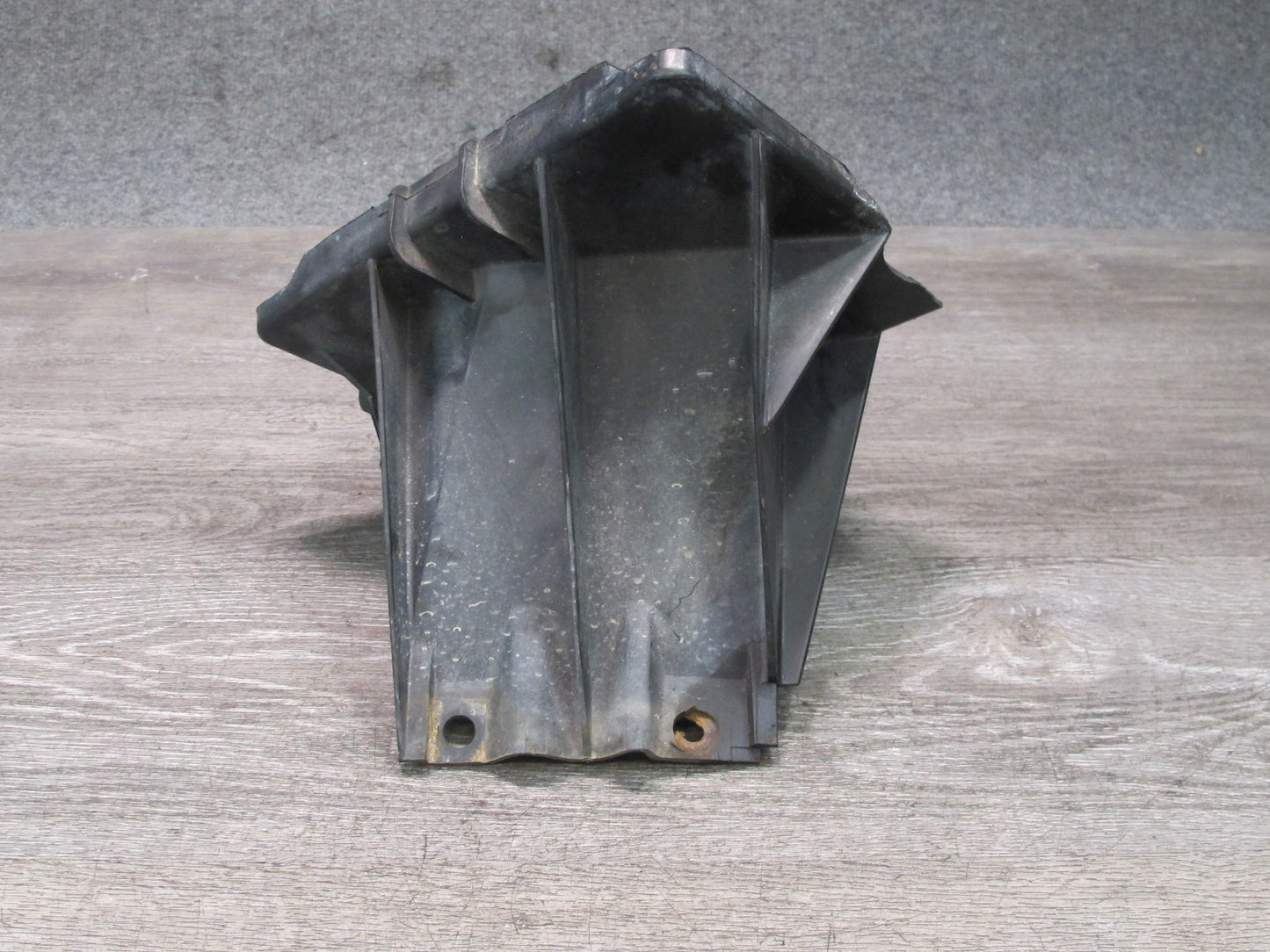 84-96 Chevrolet Corvette C4 Battery Tray Support Holder 14064574 OEM