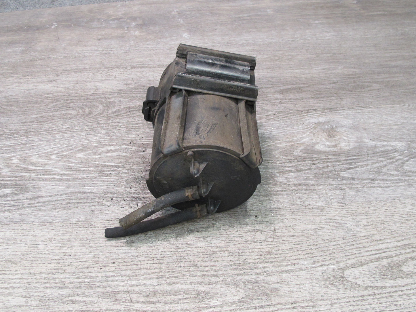 91-96 Chevrolet Corvette C4 Fuel Evap Vapor Charcoal Canister Purge Valve OEM