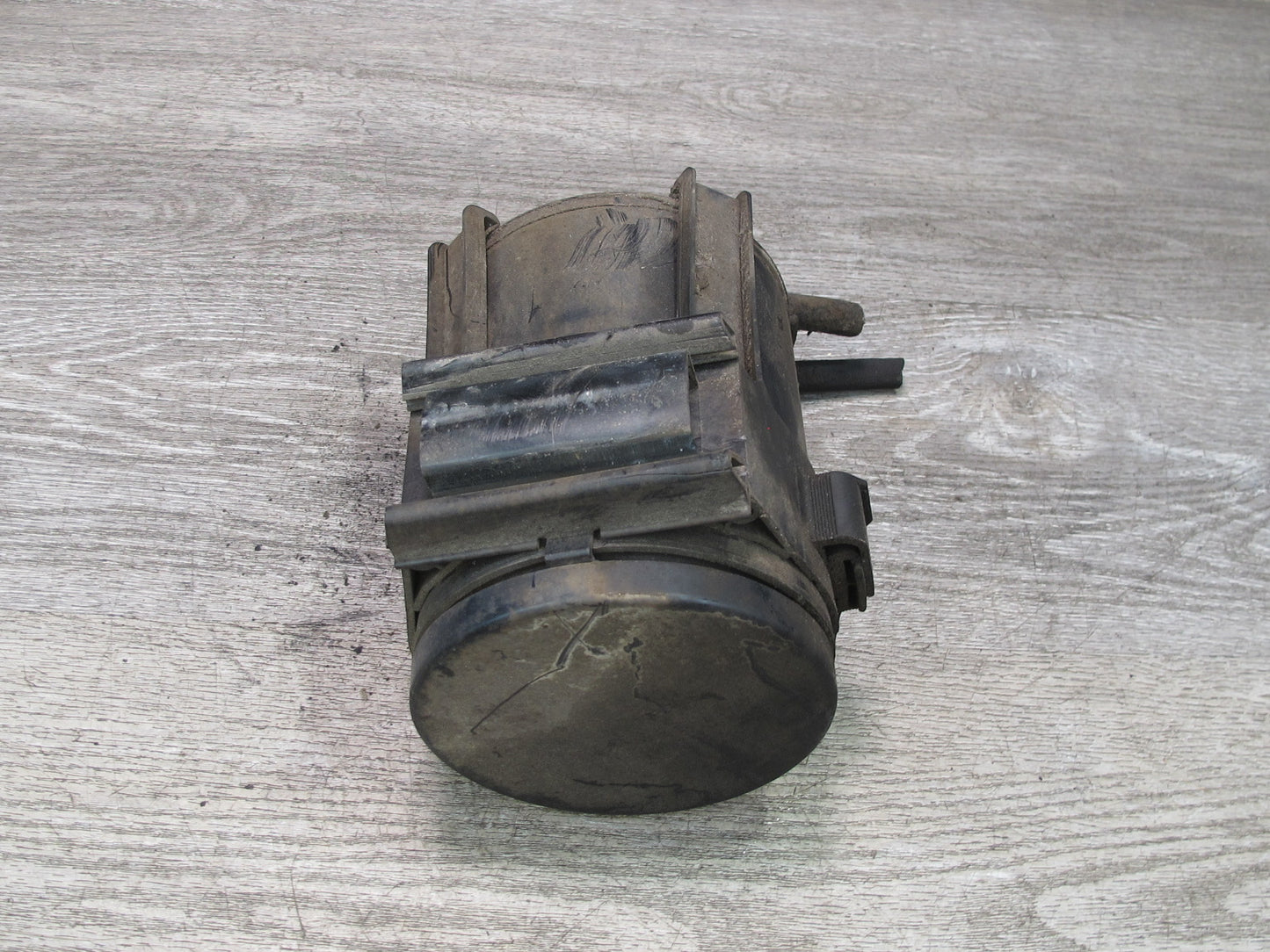 91-96 Chevrolet Corvette C4 Fuel Evap Vapor Charcoal Canister Purge Valve OEM