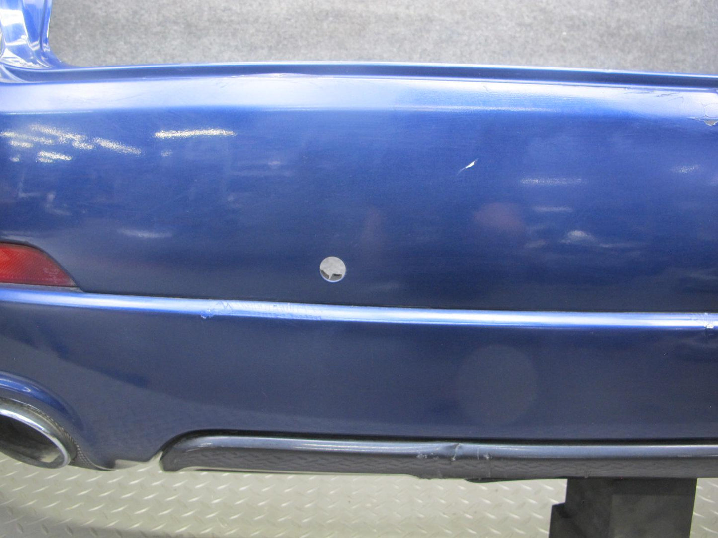 2017-2020 Maserati Levante M161 Rear Bumper Cover W/o PDC Sensors Blue