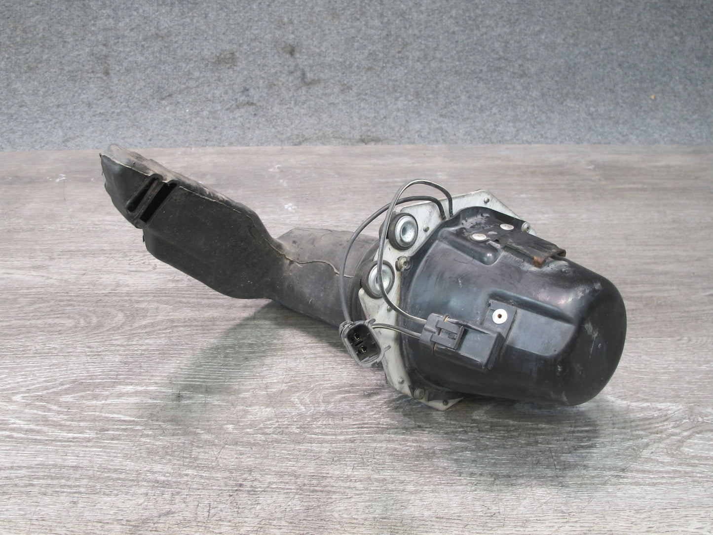 92-93 Chevrolet Corvette C4 Secondary Air Injection Smog Pump w Duct OEM