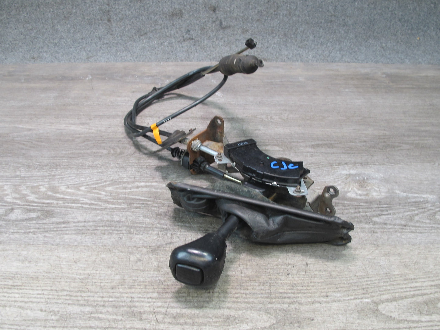 92-93 Chevrolet Corvette C4 A/T Automatic Transmission Shifter w Cable OEM
