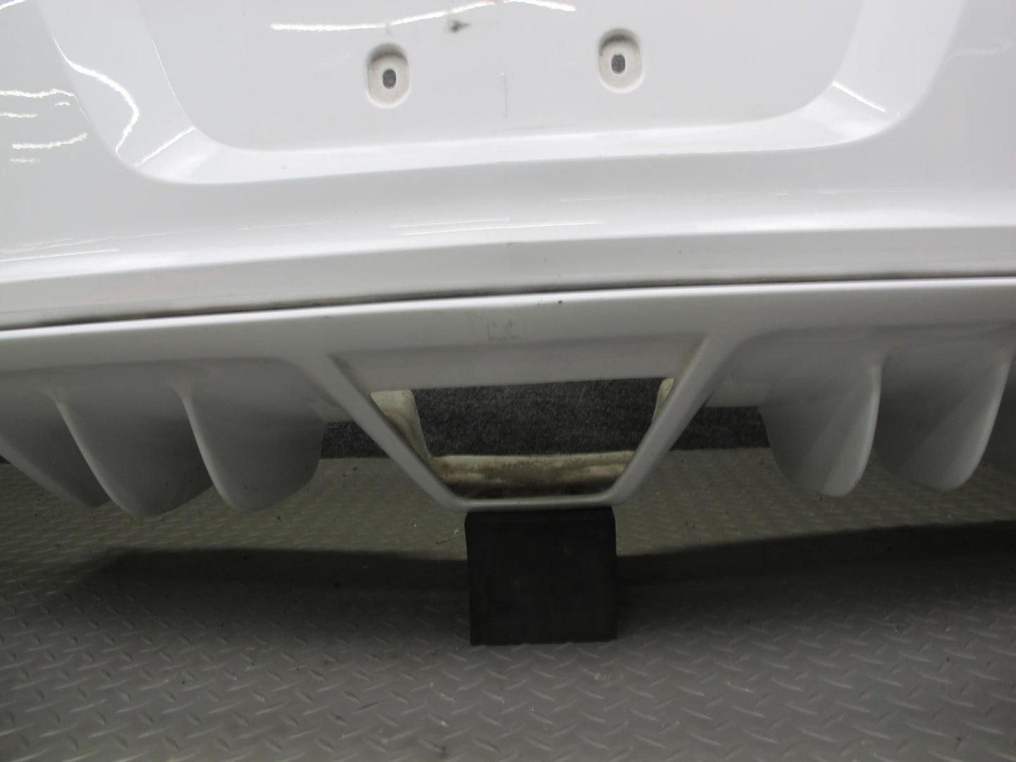 07-10 Saturn SKY RED Line 2.0L Turbo Rear Bumper Cover Polar White OEM