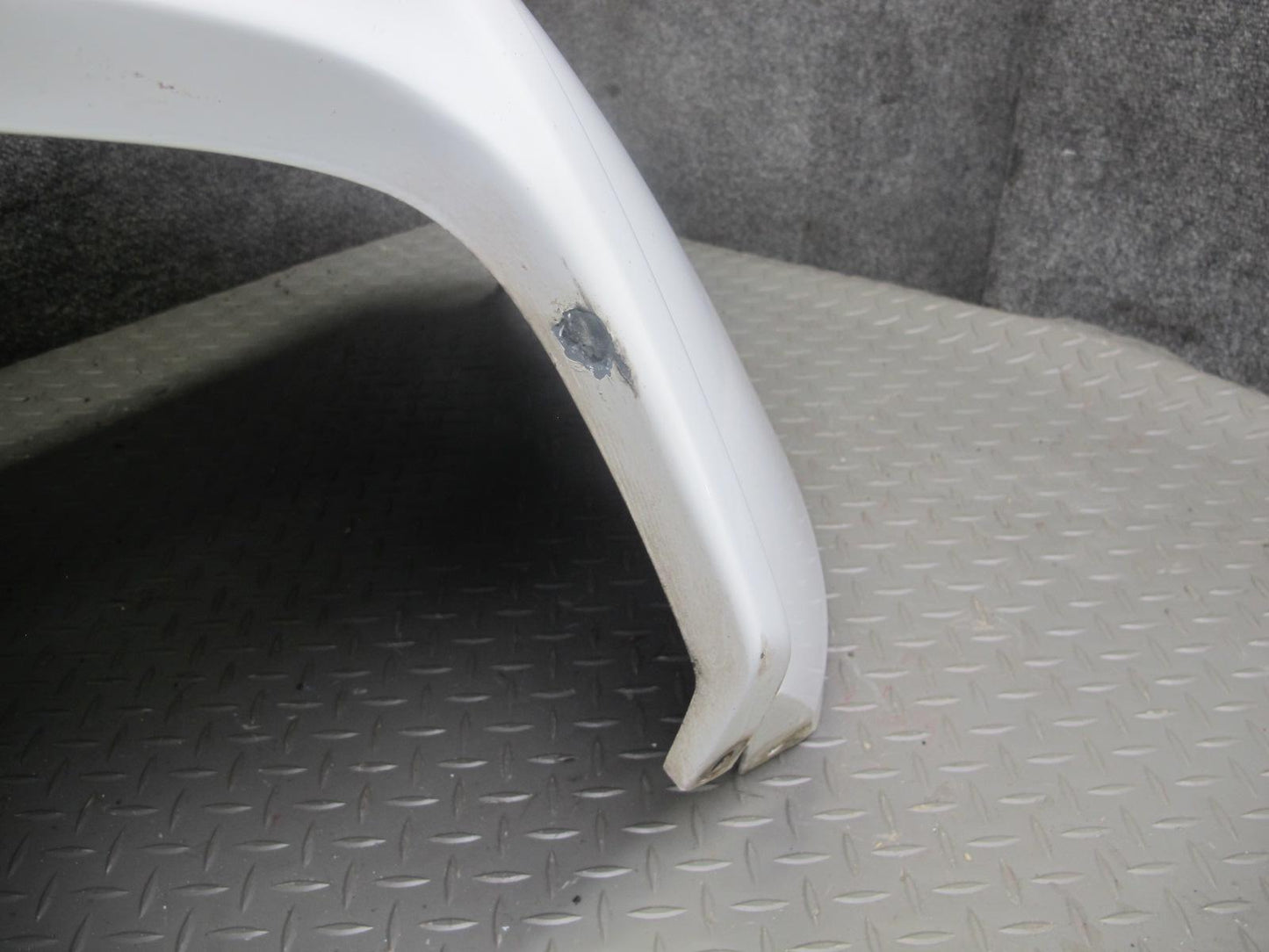 07-10 Saturn SKY RED Line 2.0L Turbo Rear Bumper Cover Polar White OEM