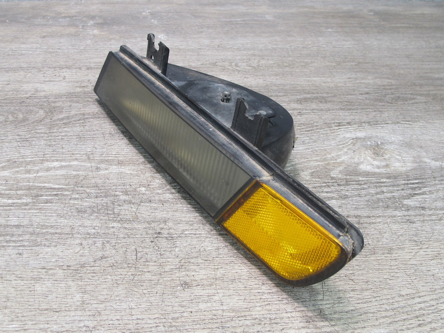 91-96 Chevrolet Corvette C4 Set of 2 Front Left & Right Side Marker Light OEM