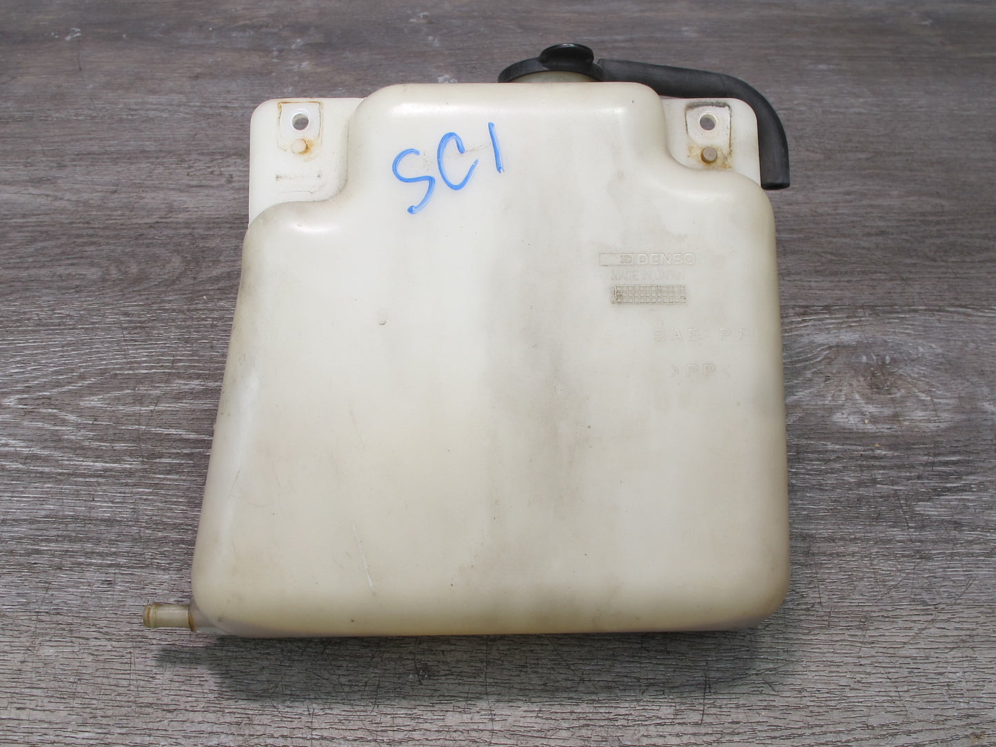 92-00 Lexus JZZ31L SC300 Engine Coolant Expansion Overflow Reservoir Tank OEM