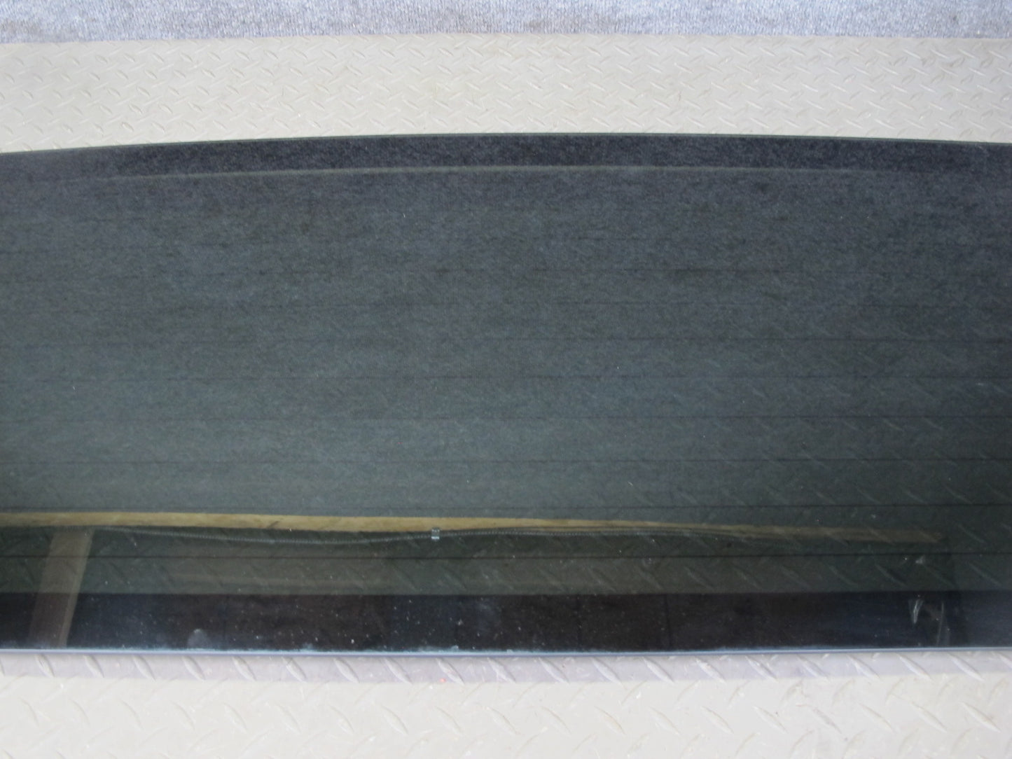 2003-2009 Hummer H2 Rear Trunk Lid Tailgate Liftgate Heated Glass Window