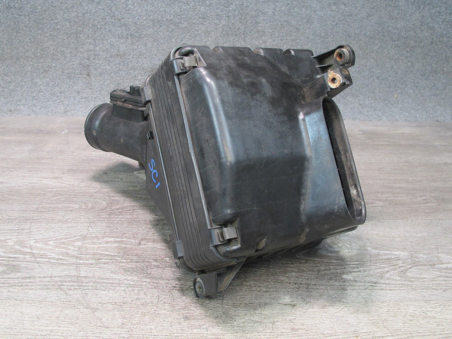98-00 Lexus JZZ31L SC300 2JZGE Air Intake Cleaner Filter Box w MAF Sensor OEM