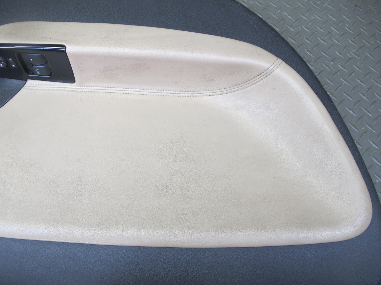07-08 Saturn SKY Set of 2 Left & Right Interior Door Trim Cover Panel OEM