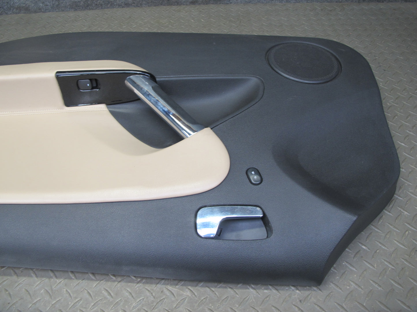 07-08 Saturn SKY Set of 2 Left & Right Interior Door Trim Cover Panel OEM