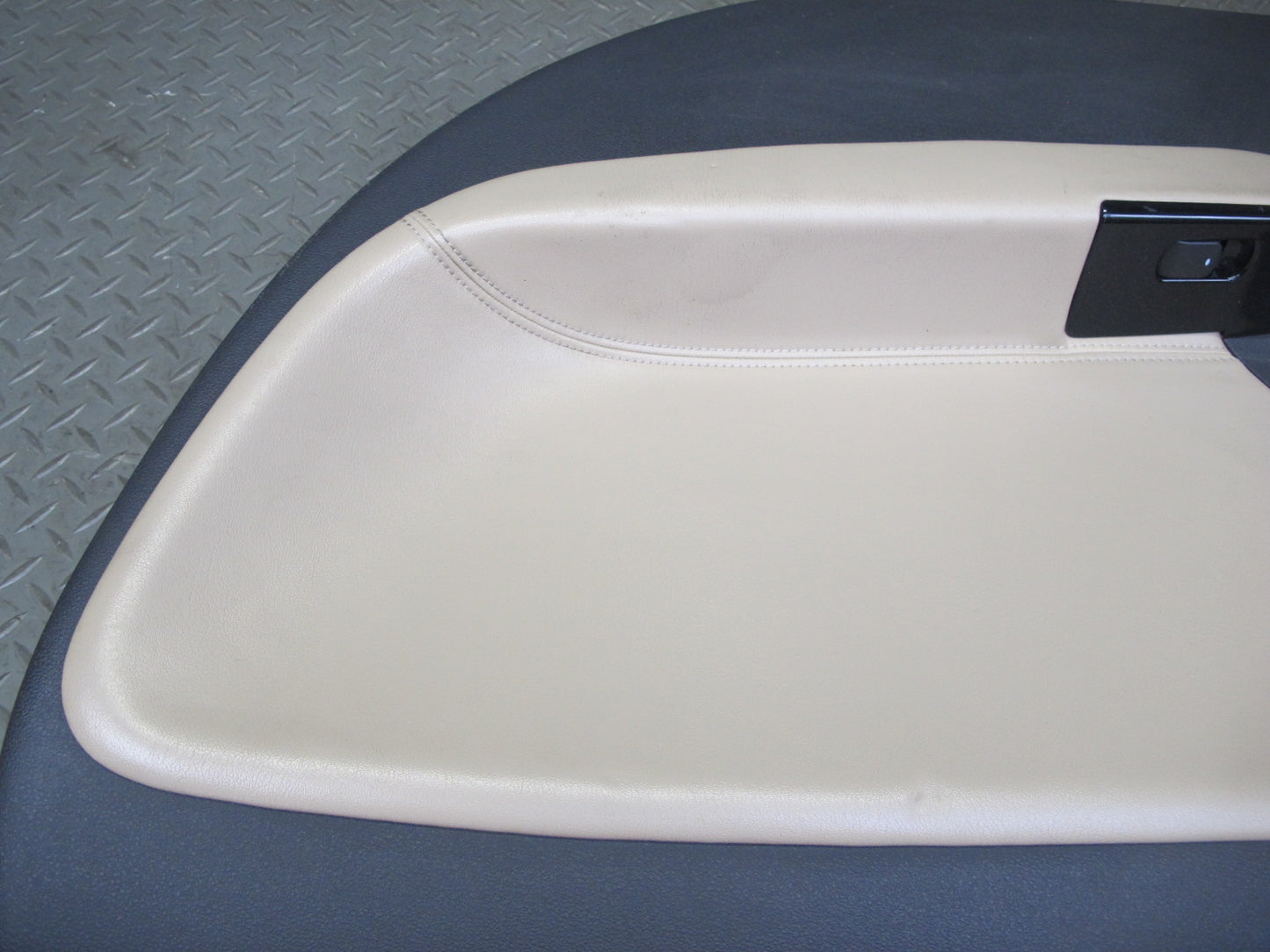 07-08 Saturn SKY Set of 2 Left & Right Interior Door Trim Cover Panel OEM
