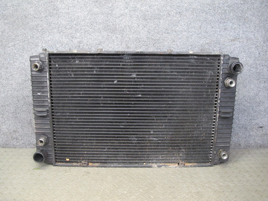 1984-1986 Porsche 928 S A/T Engine Motor Cooling Radiator 92810604001