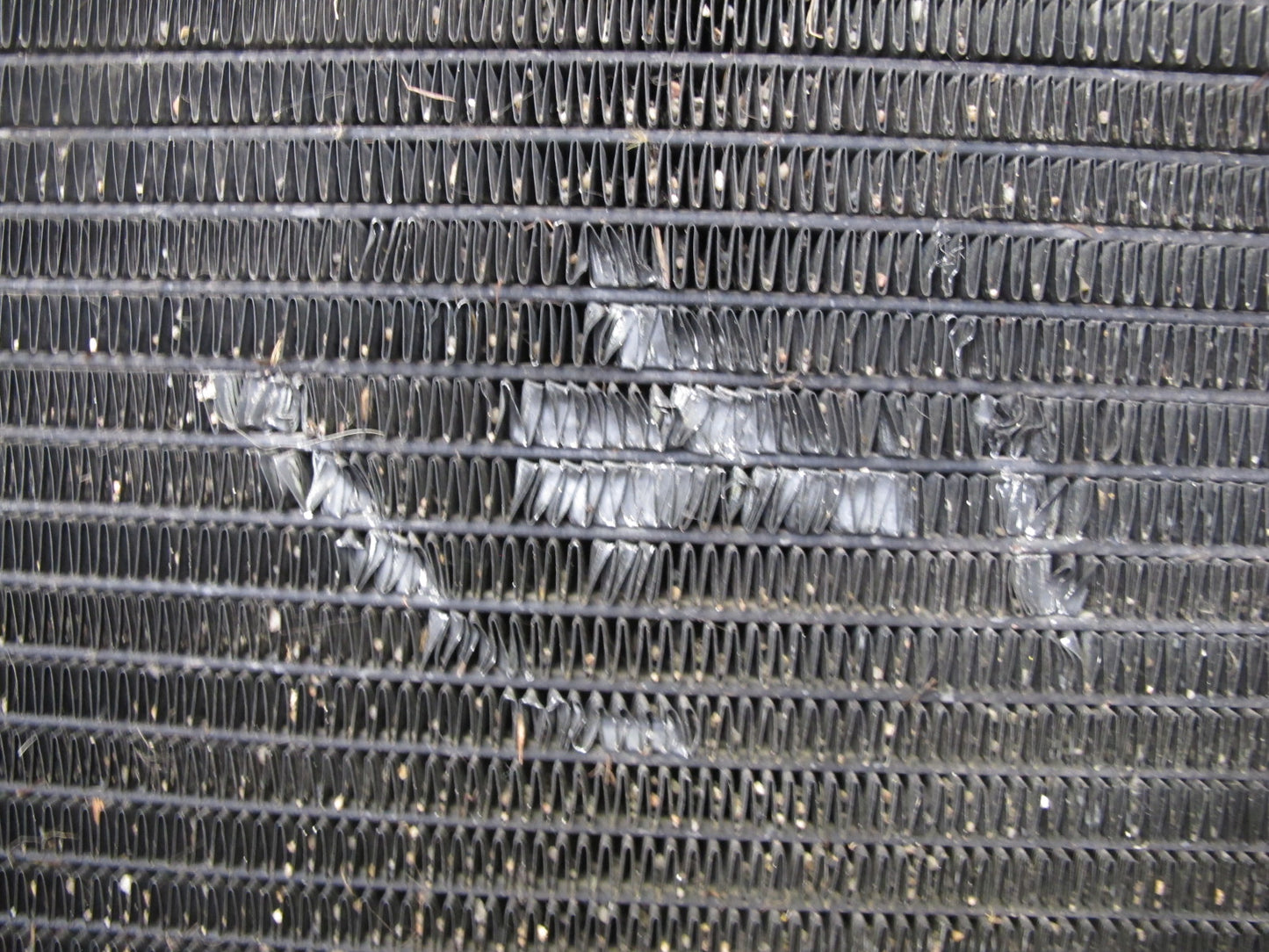 1984-1986 Porsche 928 S A/T Engine Motor Cooling Radiator 92810604001