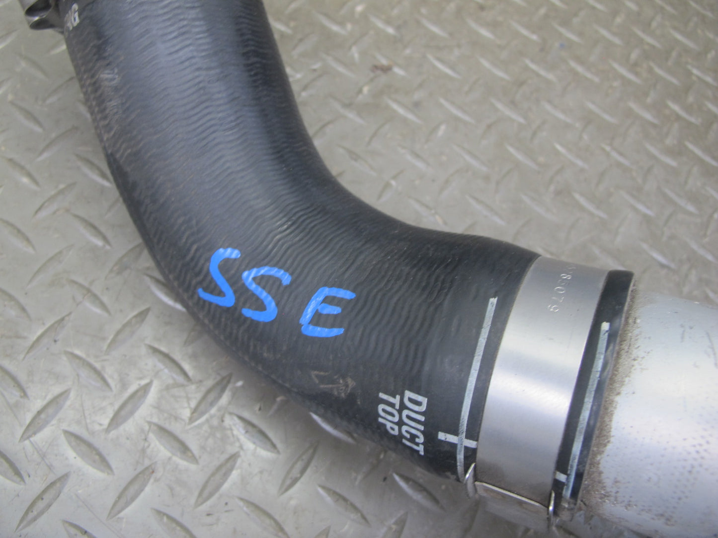 07-10 Saturn SKY Solstice 2.0L Turbo Intercooler Air Intake Hose Pipe Set OEM