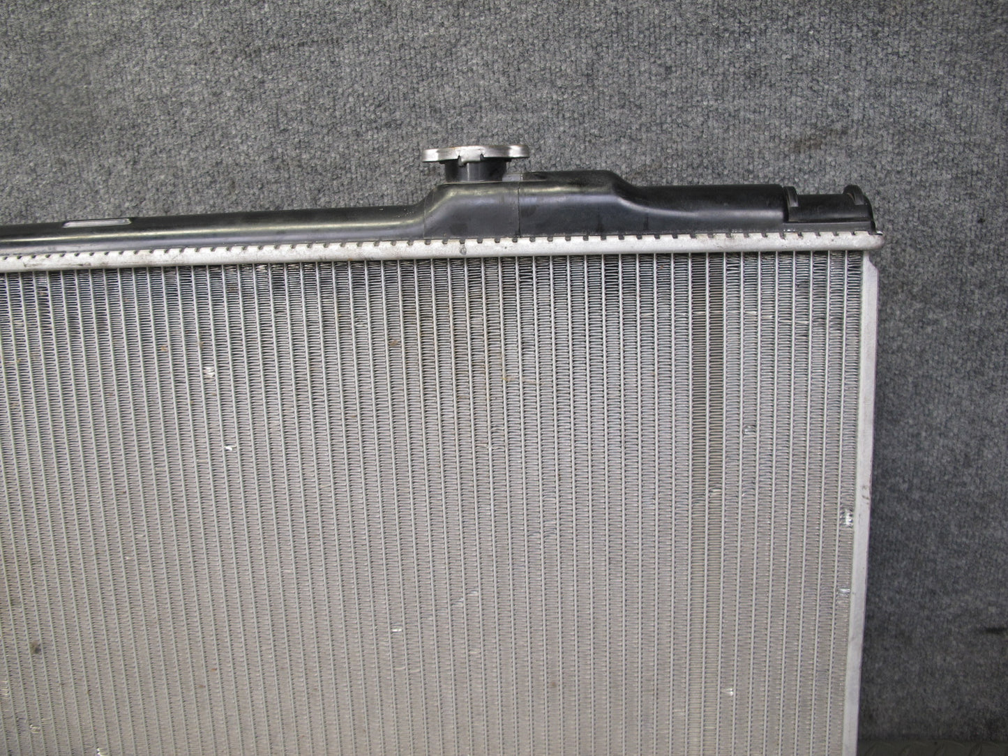 89-92 Toyota Supra MK3 MA70L 7MGE NON Turbo M/T Engine Coolant Radiator