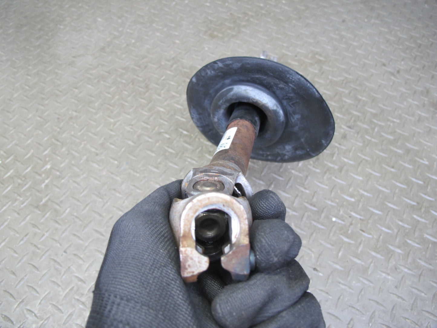 2015-2018 Porsche Macan Steering Column Intermediate U Joint Shaft 95B419753