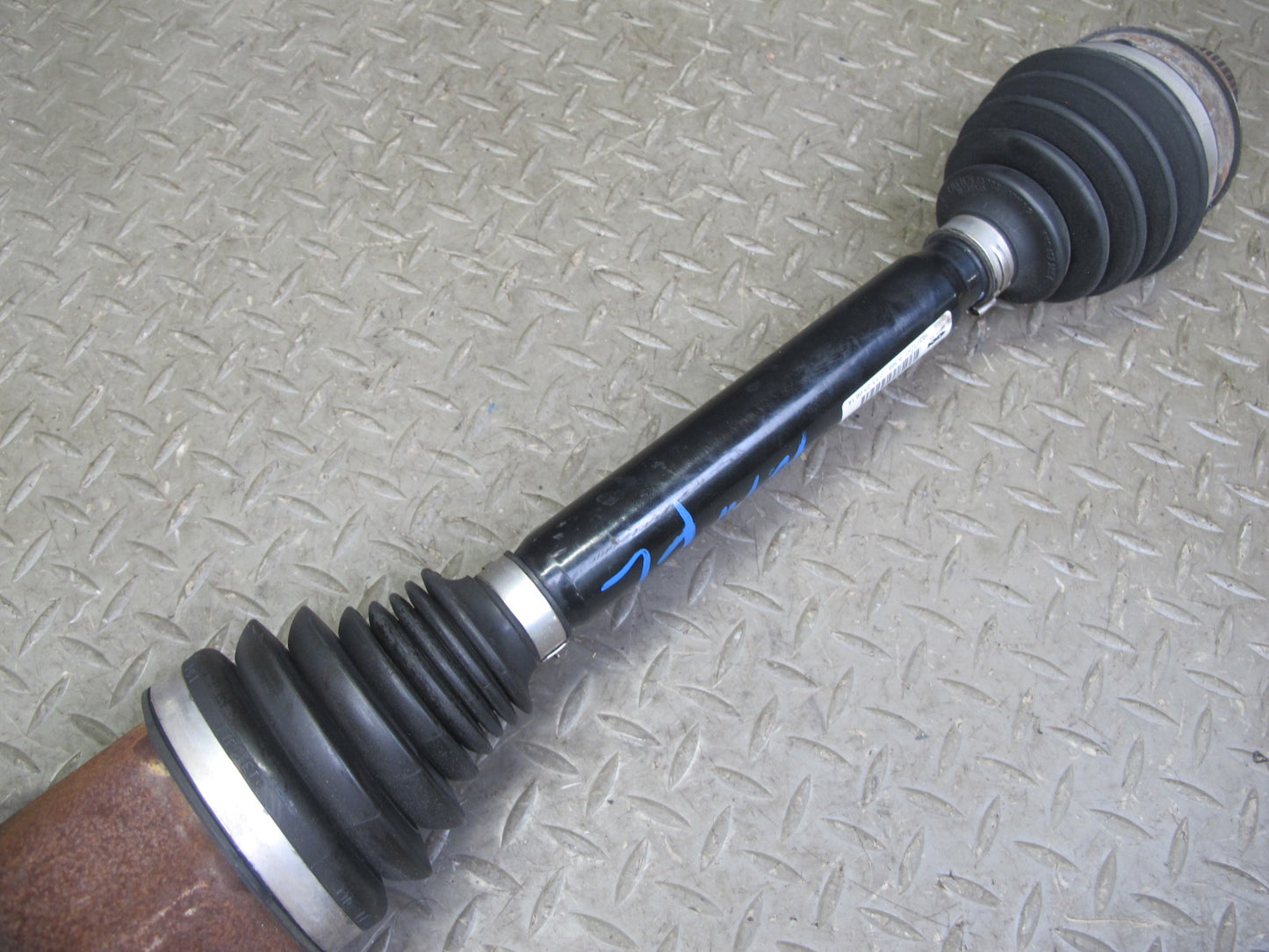 2015-2021 Porsche Macan AWD Front Left or Right Suspension Axle Shaft 95B407271A