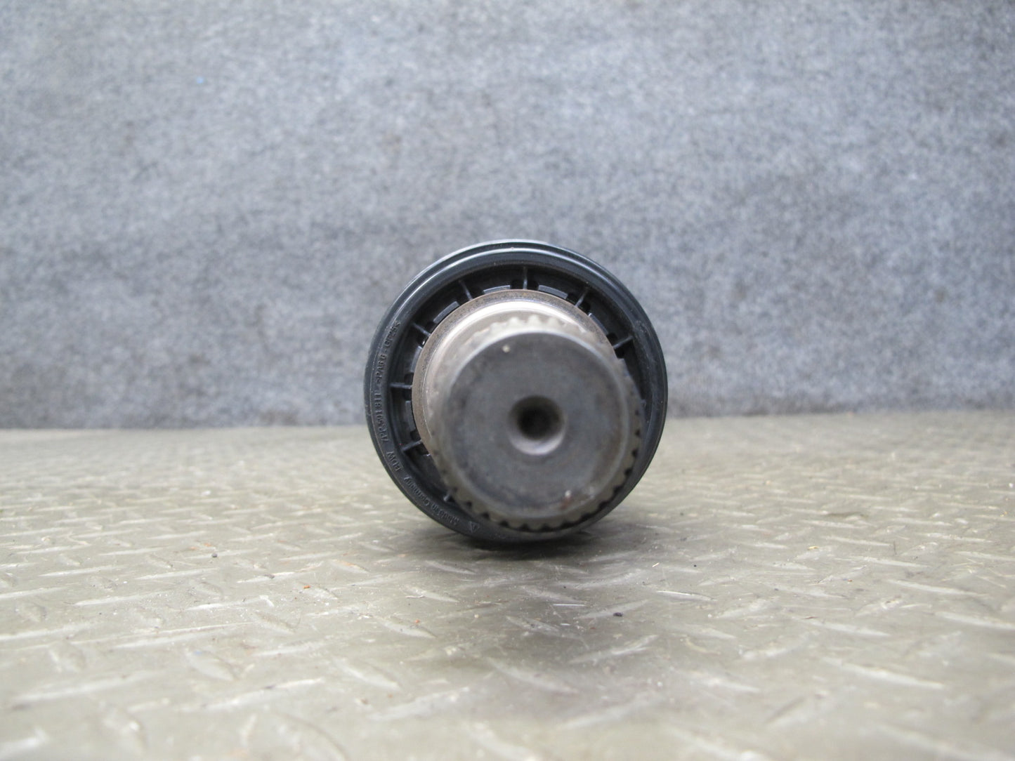 2015-2016 Porsche Macan S Rear Left or Right Suspension Axle Shaft 95B501203C