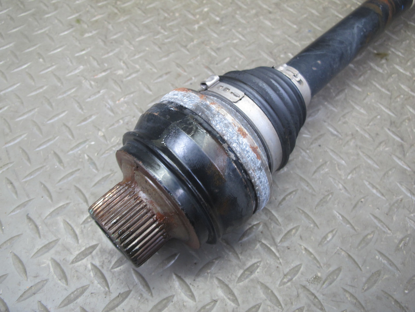 2015-2016 Porsche Macan S Rear Left or Right Suspension Axle Shaft 95B501203C