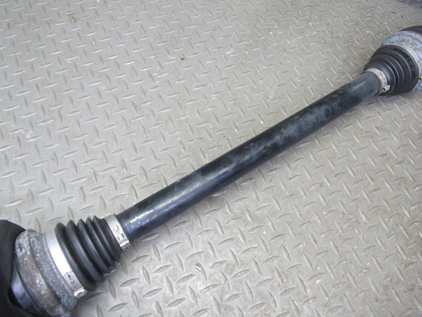 2015-2016 Porsche Macan S Rear Left or Right Suspension Axle Shaft 95B501203C