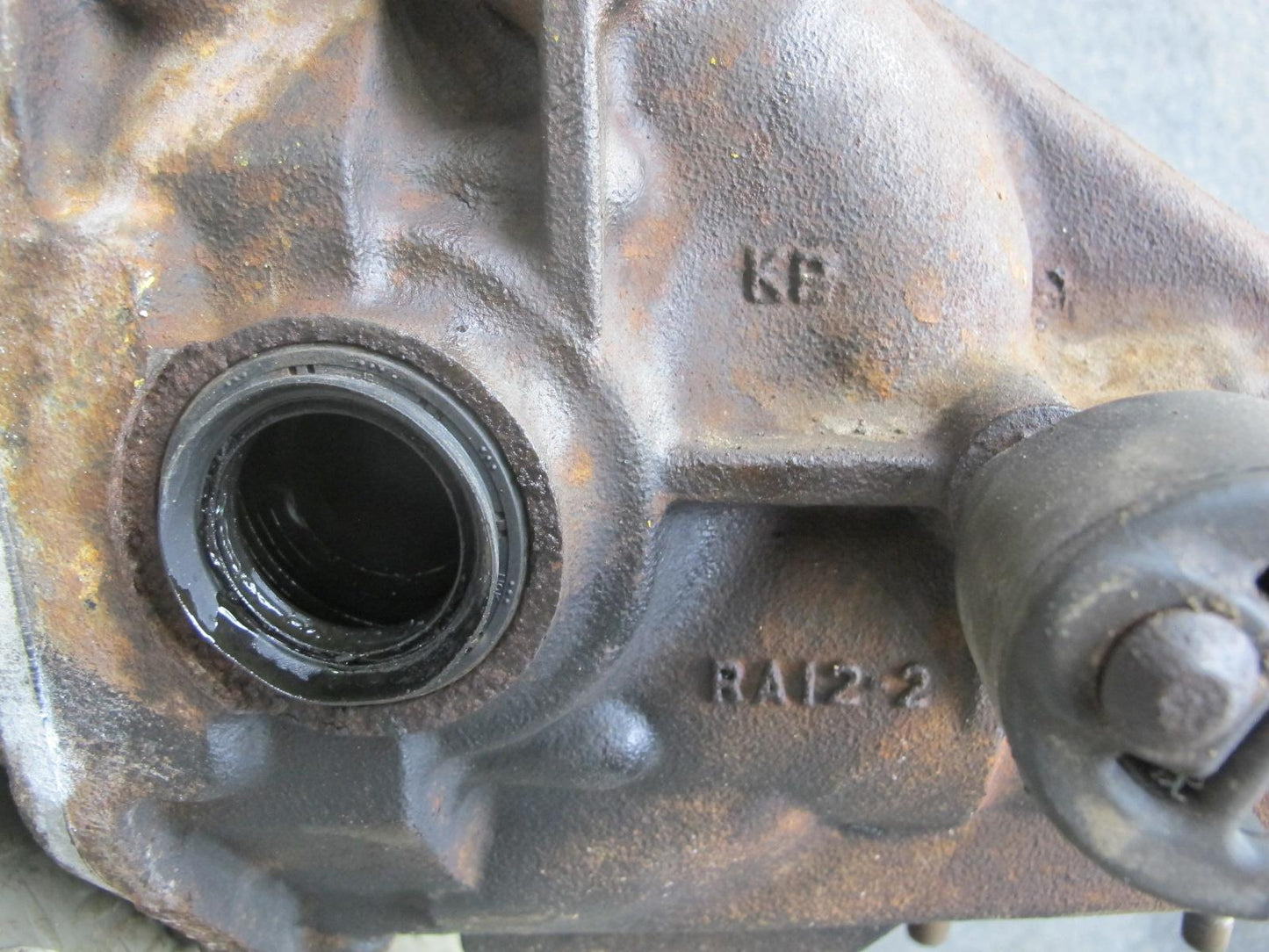 2008 Mazda RX8 A/T Rear Axle Differential Carrier LSD 4.30 Ratio 99K Miles OEM