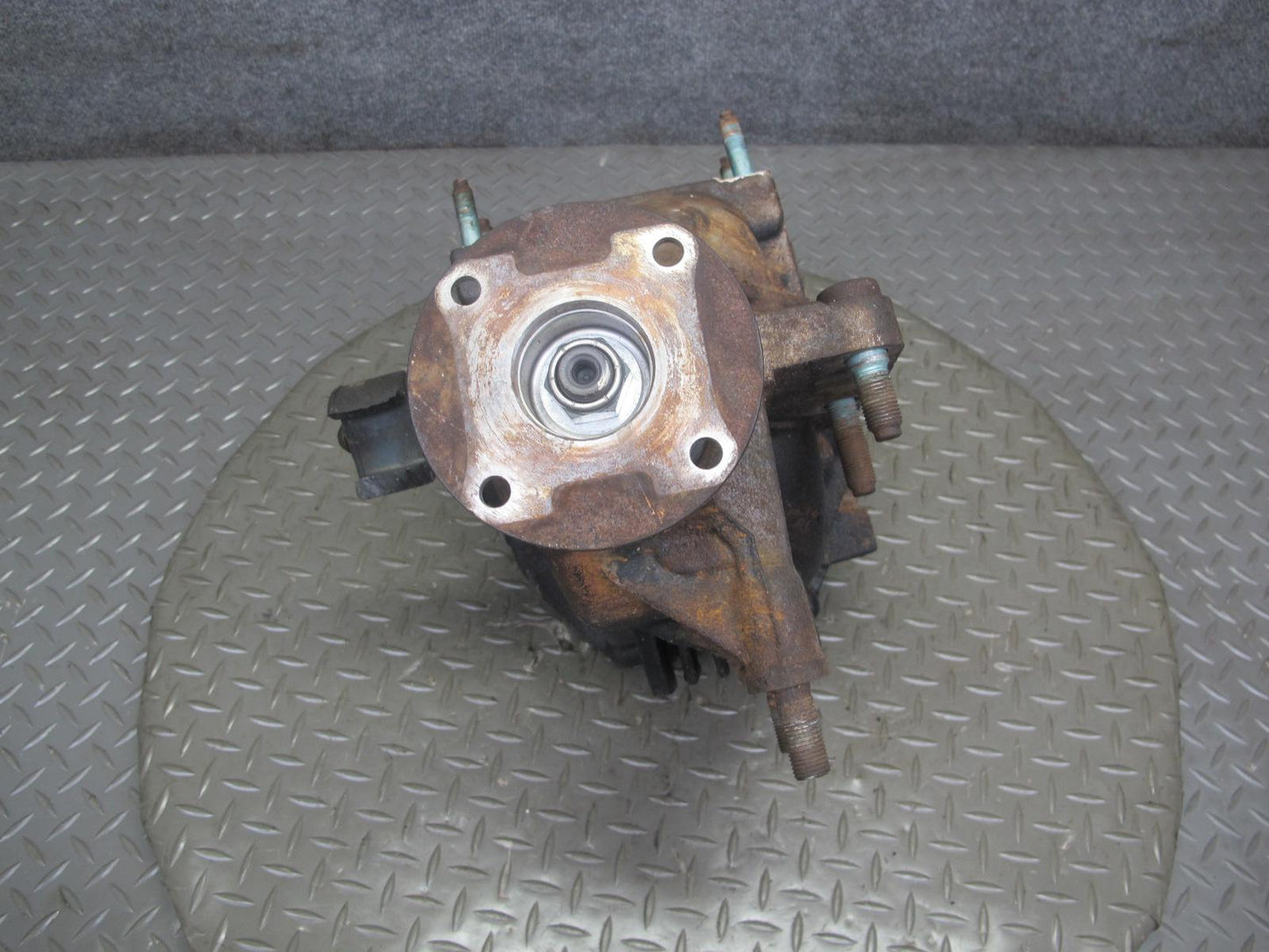 2008 Mazda RX8 A/T Rear Axle Differential Carrier LSD 4.30 Ratio 99K Miles OEM