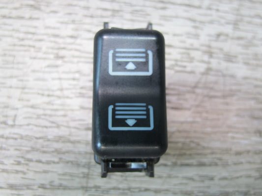 96-99 Mercedes W140 C140 CL Coupe Rear Window Roller Blind Shade Switch OEM