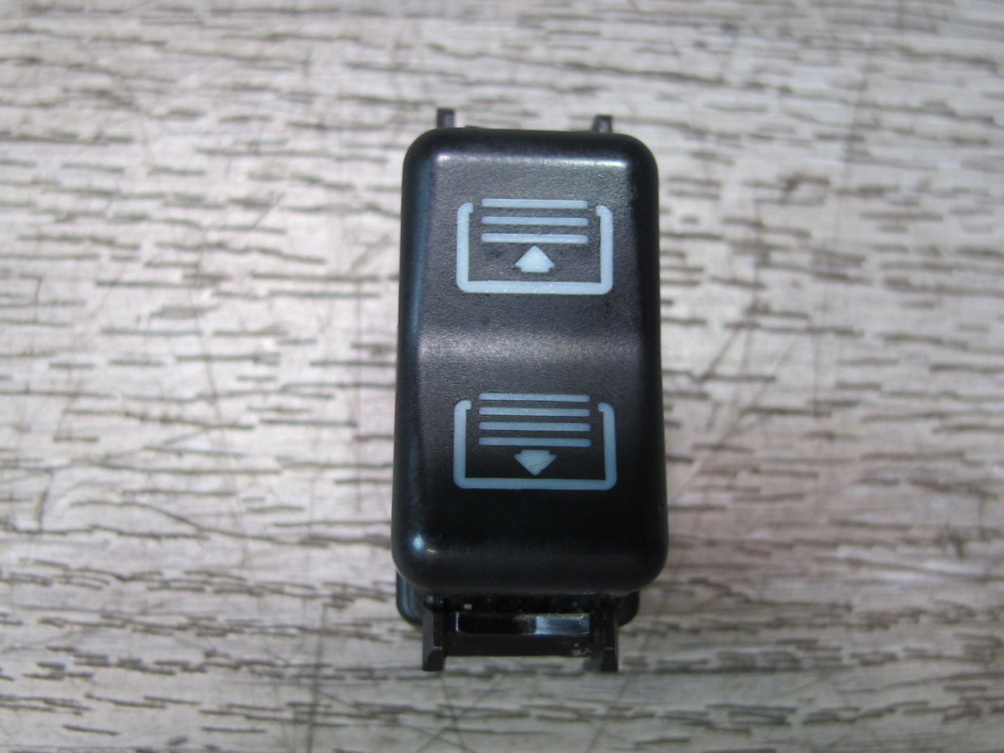 96-99 Mercedes W140 C140 CL Coupe Rear Window Roller Blind Shade Switch OEM