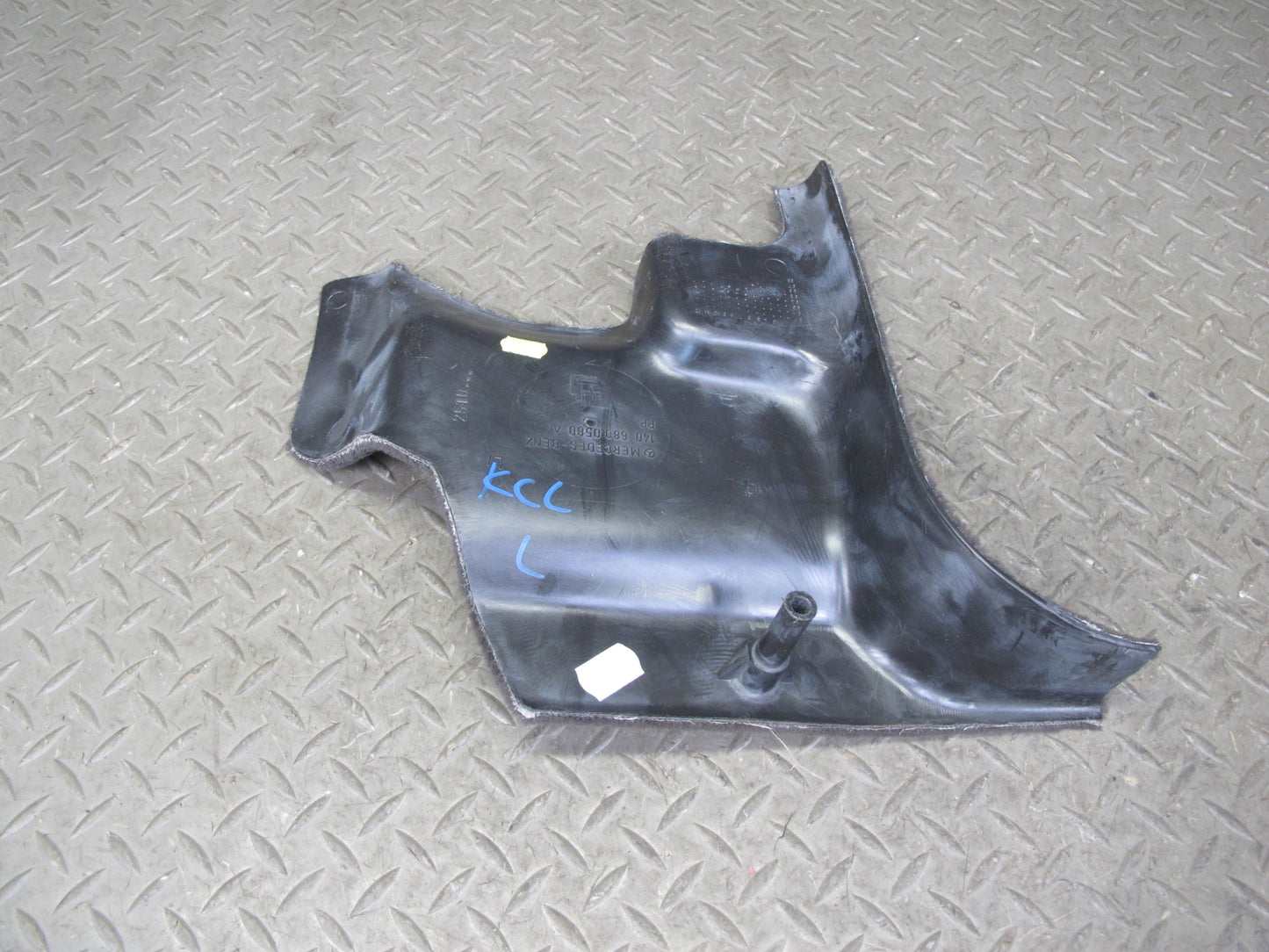 96-99 Mercedes W140 C140 Cl-class Front Left Carpet Kick Trim Cover Panel OEM