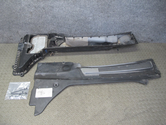 96-99 Mercedes W140 C140 Cl-class Coupe Set of 2 Front Wiper Cowl Trim Panel OEM