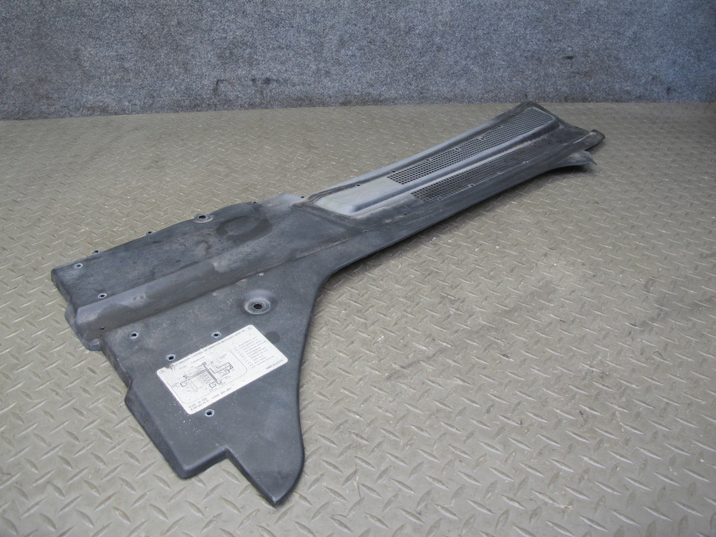 96-99 Mercedes W140 C140 Cl-class Coupe Set of 2 Front Wiper Cowl Trim Panel OEM