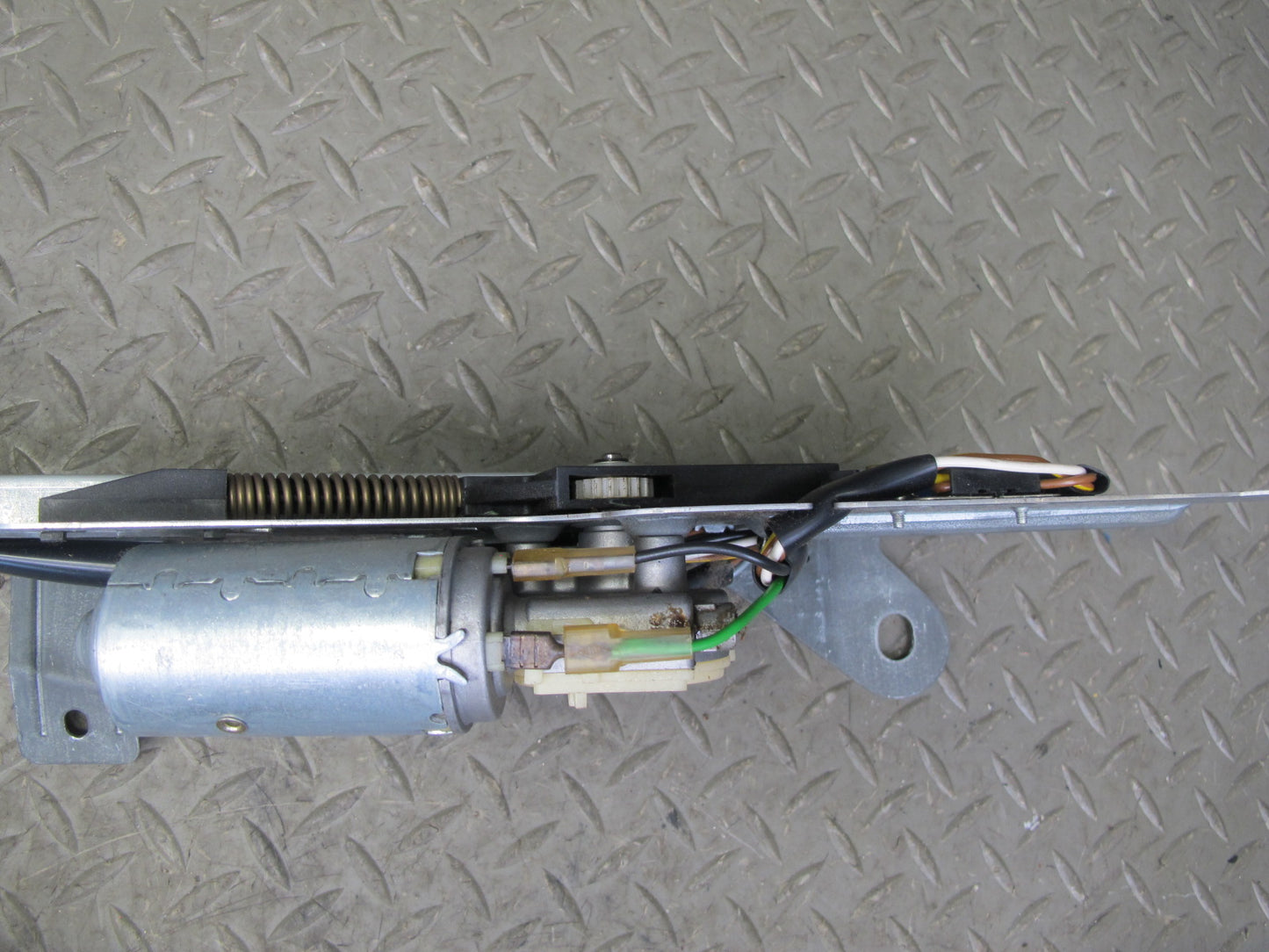 96-99 MERCEDES W140 COUPE CL600 FRONT RIGHT & LEFT SIDE SEATBELT RETRACTOR W/ EXTENDER FEEDER SET OEM
